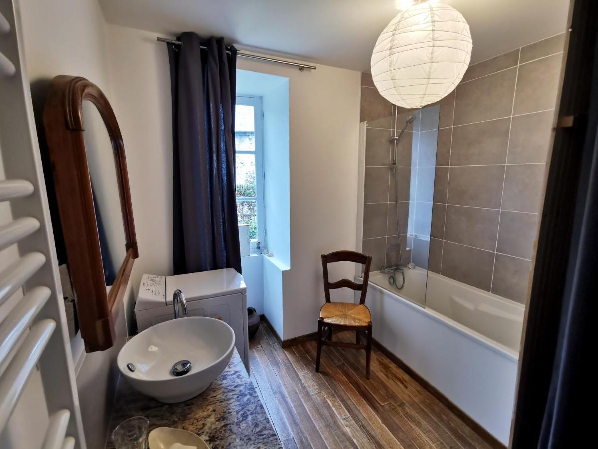 Ferienwohnung Le Monrepos Avec Jacuzzi Nordique Bielle Exterior foto