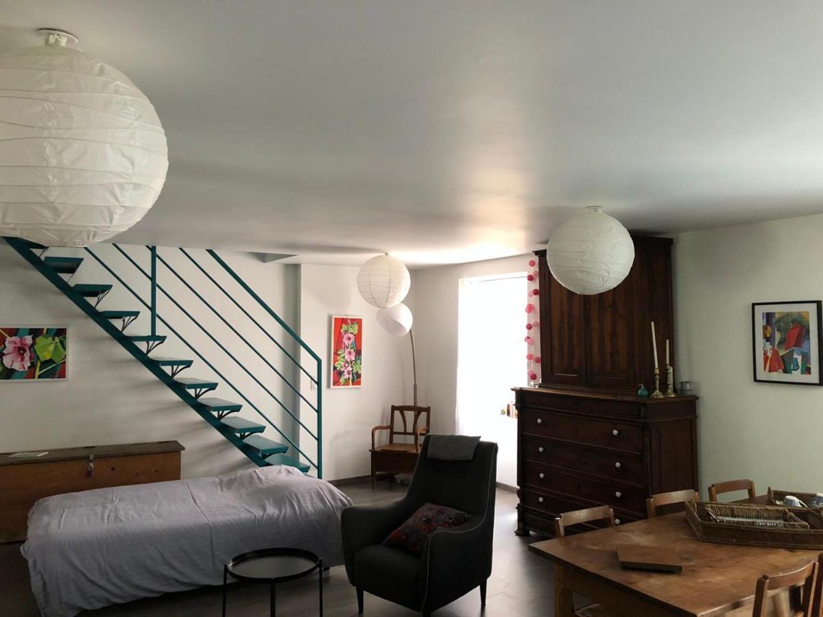 Ferienwohnung Le Monrepos Avec Jacuzzi Nordique Bielle Exterior foto