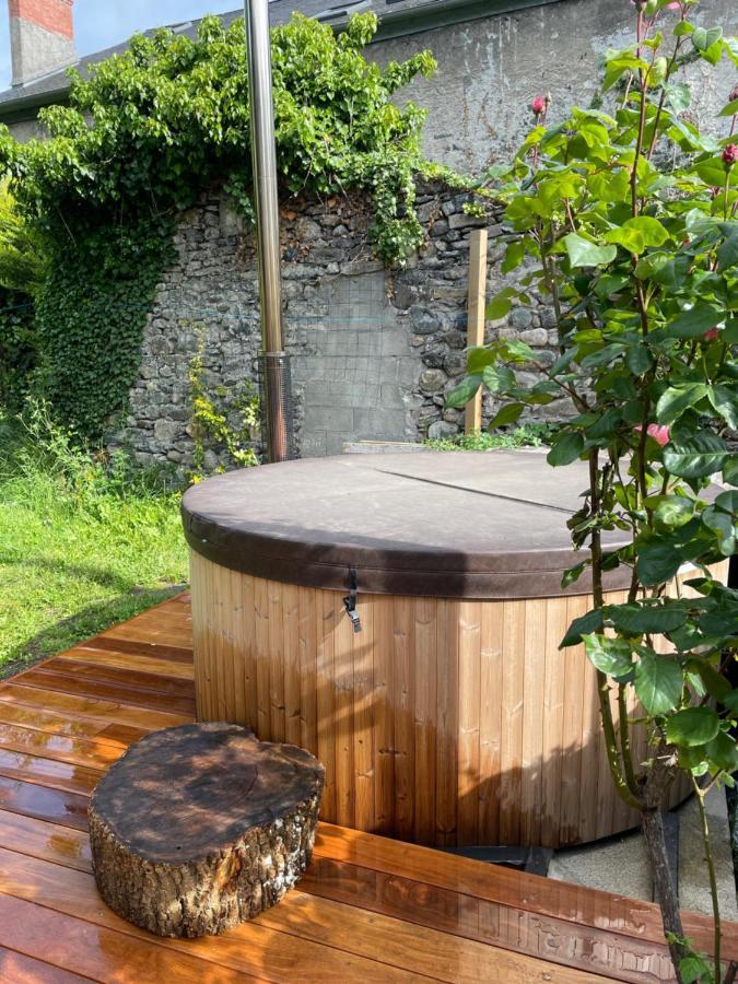 Ferienwohnung Le Monrepos Avec Jacuzzi Nordique Bielle Exterior foto