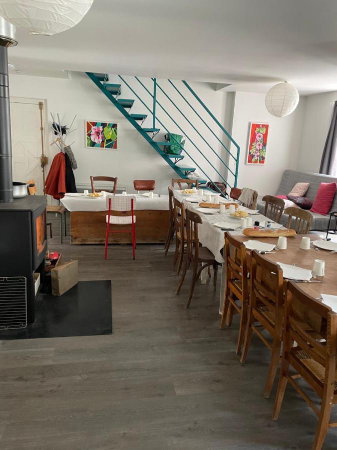 Ferienwohnung Le Monrepos Avec Jacuzzi Nordique Bielle Exterior foto